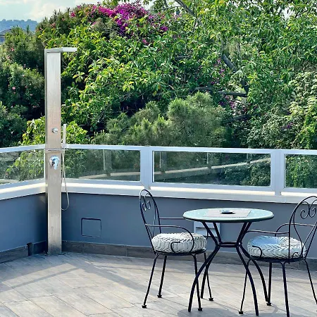 Attico Gurne Bed & Breakfast 2*
